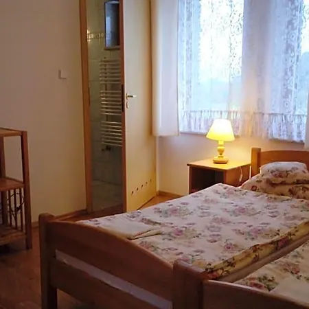 住宿加早餐酒店 Gospodarstwo Agroturystyczne-pensjonat Sad Podgórzyn