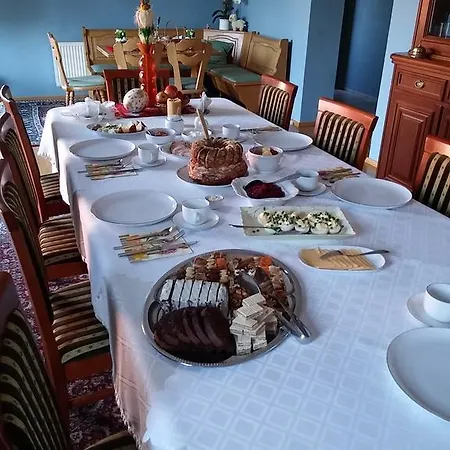 住宿加早餐酒店 Gospodarstwo Agroturystyczne-pensjonat Sad 3*