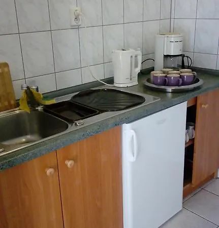 住宿加早餐酒店 Gospodarstwo Agroturystyczne-pensjonat Sad Podgórzyn