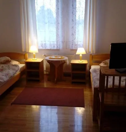 Gospodarstwo Agroturystyczne-pensjonat Sad B&B