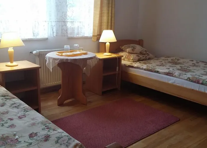 Gospodarstwo Agroturystyczne-pensjonat Sad Bed & Breakfast