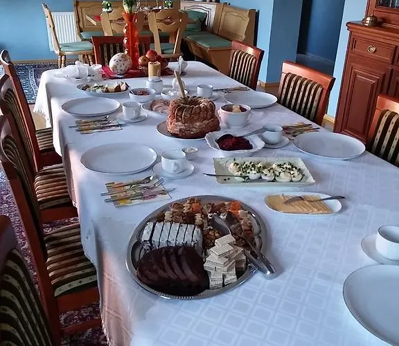 Bed & Breakfast Gospodarstwo Agroturystyczne-pensjonat Sad 3*