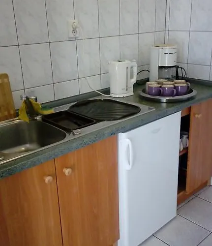 Bed & Breakfast Gospodarstwo Agroturystyczne-pensjonat Sad Podgorzyn