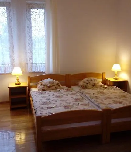 Gospodarstwo Agroturystyczne-pensjonat Sad Bed & Breakfast