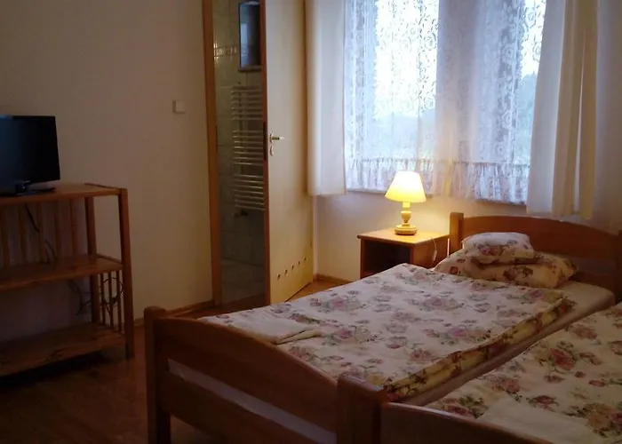 Bed & Breakfast Gospodarstwo Agroturystyczne-pensjonat Sad